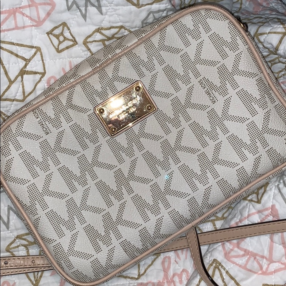 Michael Korda Cross Body